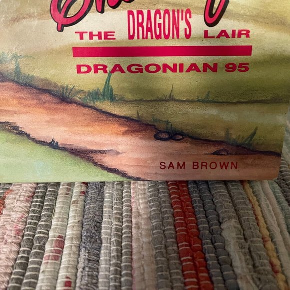 St. Albans The Dragon's Lair 1995 Year Book - Like New Condition - Picture 2 of 3